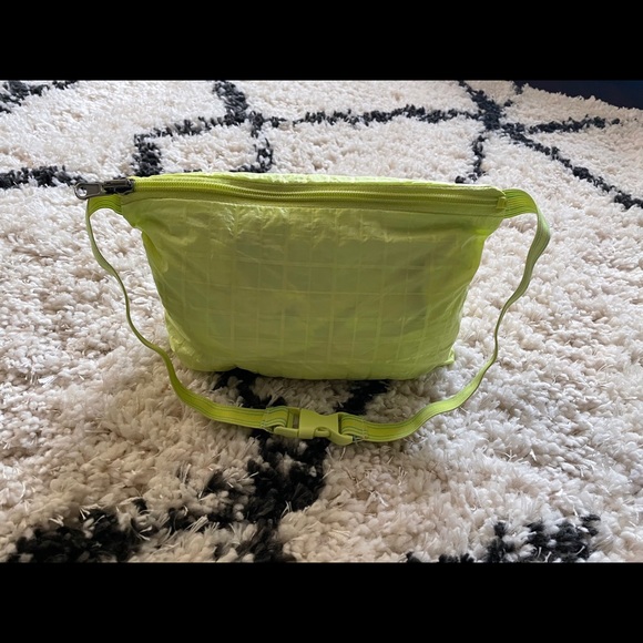 Free People Windbreaker/Fanny Pack - Picture 3 of 3